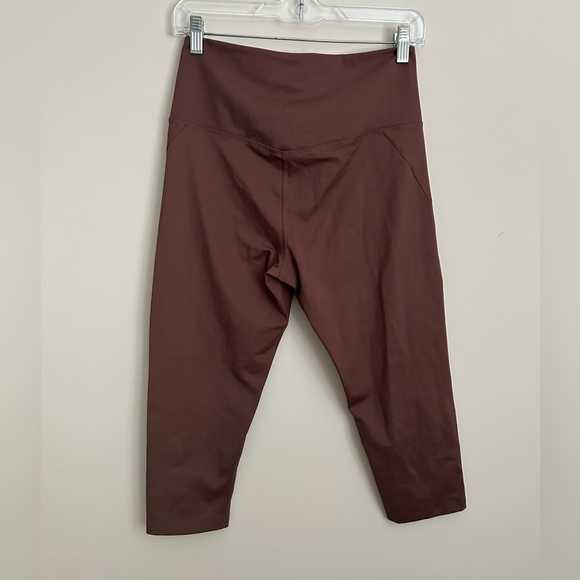Girlfriend Collective High Rise Brown Cropped Leggings Size Large - Picture 6 of 7